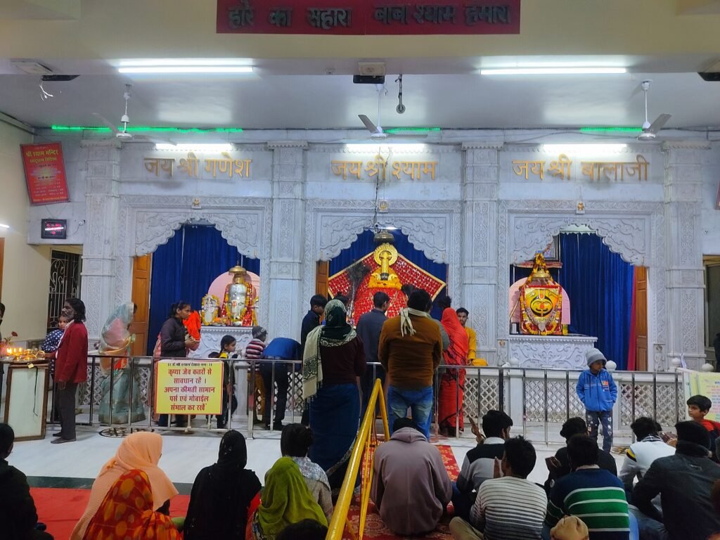 Devotees inside Khatu Shyam temple